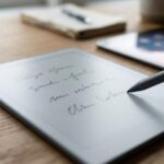 e-ink tablet vs ipad for notes